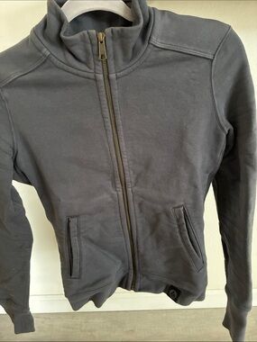 American Giant Women’s Steel Blue Moto Zip sweatshirt